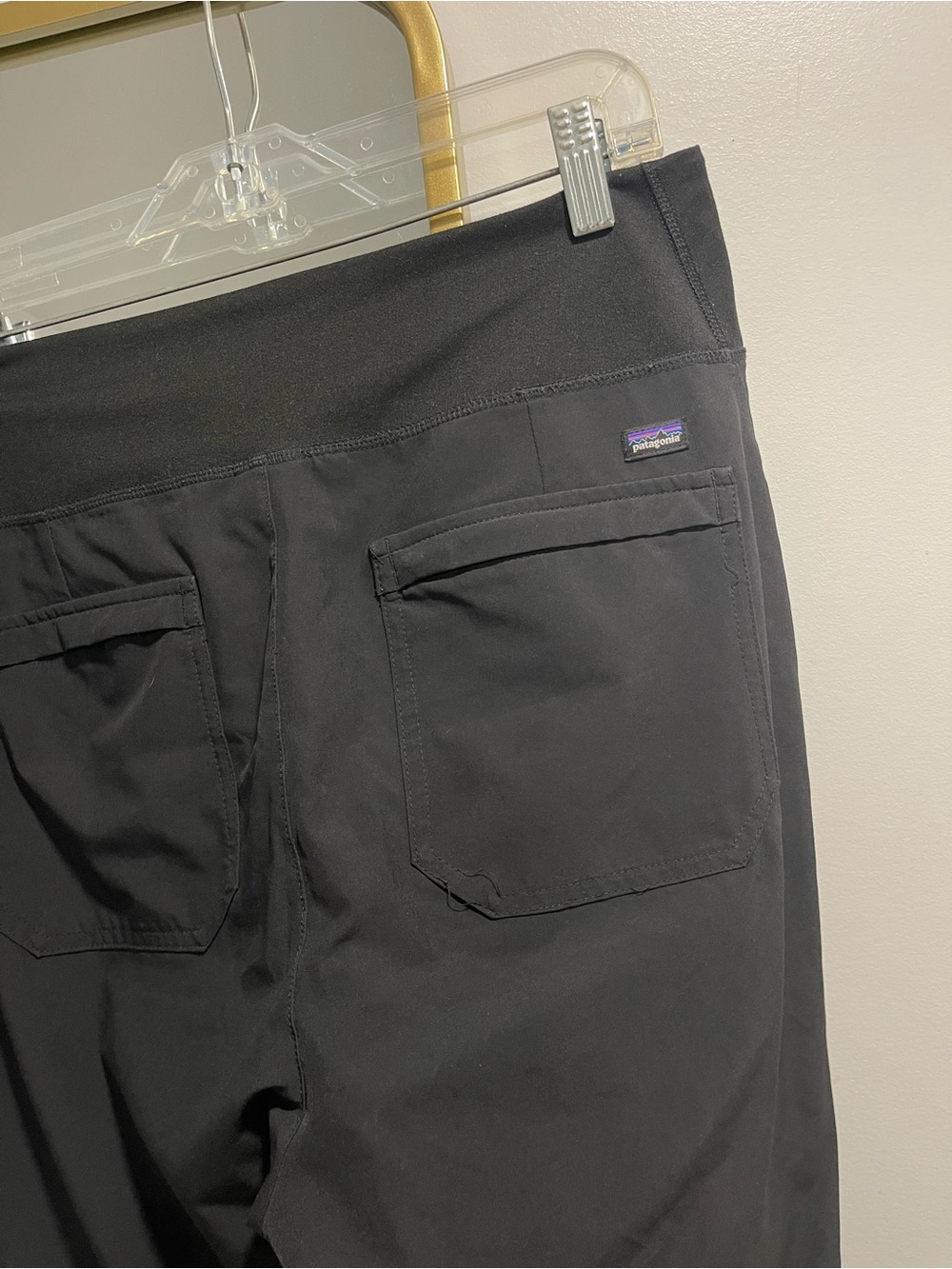 Patagonia Happy Hike Studio Pants Black Pull-On Hiking Travel Joggers medium - Picture 9 of 9